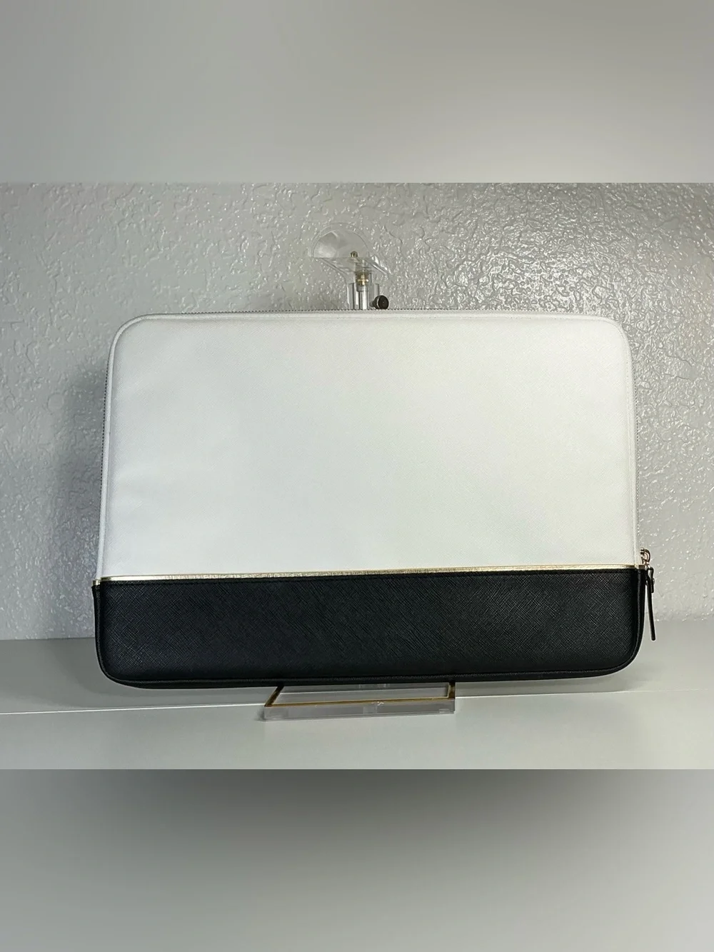 Kate Spade New York Colorblock Laptop Sleeve 16” Zip Case Black White
